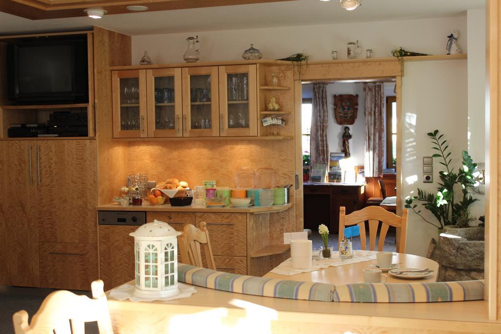 Pension Bauernhof Spielmann มีมิง ภายนอก รูปภาพ